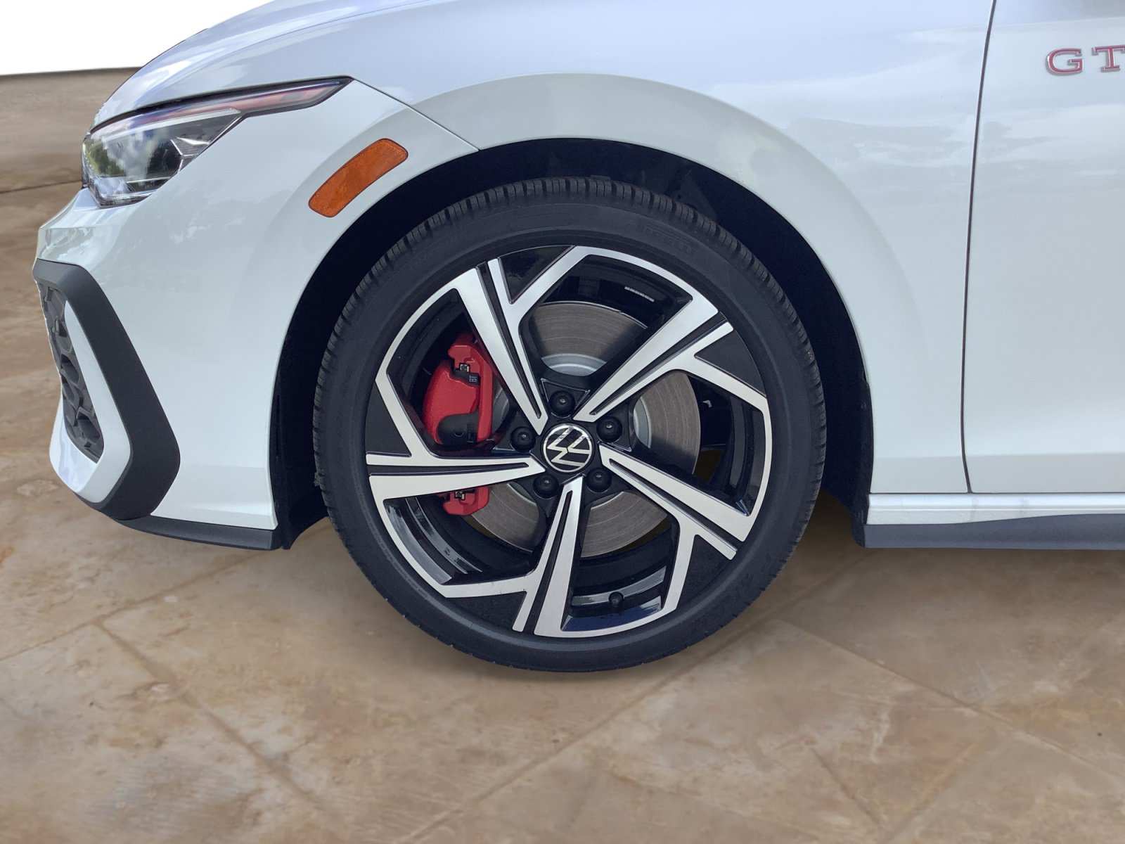 New 2026 Volkswagen GTI SE FWD image 10