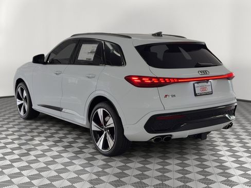 New 2026 Audi SQ5 Premium Plus AWD/4WD image 3
