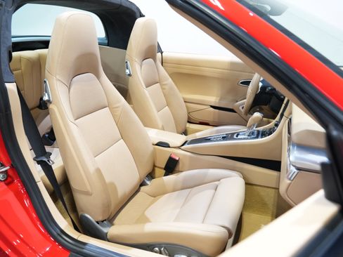 Used 2014 Porsche 911 Targa 4S AWD/4WD image 29