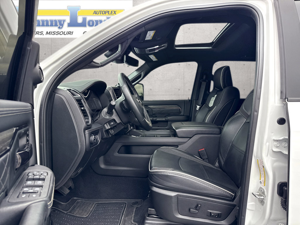 Used 2025 RAM 2500 Limited AWD/4WD image 10