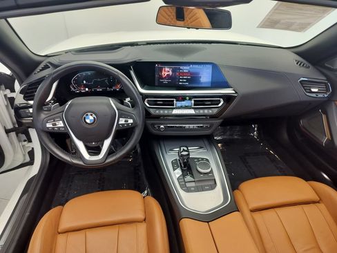 Used 2019 BMW Z4 sDrive30i w/ Executive Package RWD image 9