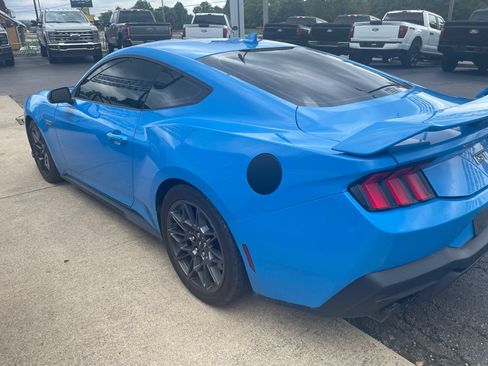 Used 2024 Ford Mustang GT Premium w/ GT Performance Package RWD image 5