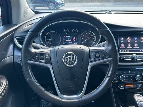 Used 2022 Buick Encore Preferred w/ Safety Package II AWD/4WD image 22