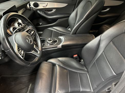 Used 2019 Mercedes-Benz C 300 Sedan image 16
