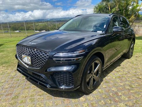 Used 2023 Genesis GV70 3.5T Sport w/ Sport Prestige Package AWD/4WD image 3