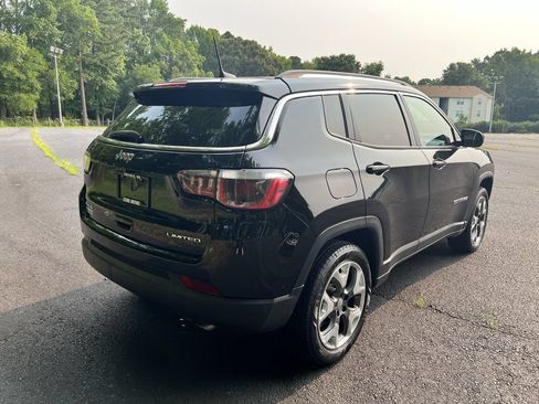 Used 2019 Jeep Compass Limited AWD/4WD image 3