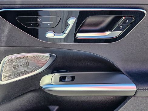 New 2026 Mercedes-Benz C 300 4MATIC Sedan image 35
