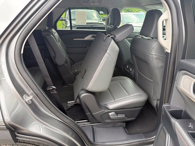 Used 2026 Ford Explorer Active w/ Active Comfort Package AWD/4WD image 48