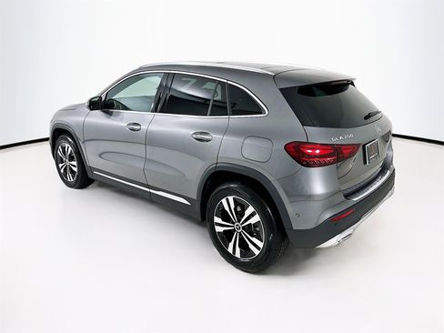 New 2026 Mercedes-Benz GLA 250 GLA 250 image 6