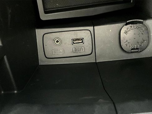 Used 2015 Subaru Forester 2.5i Premium w/ Popular Package #1 image 30