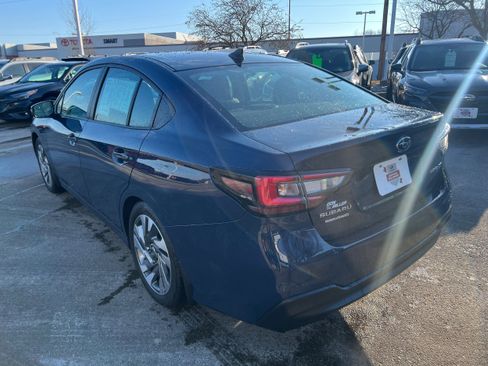 Used 2025 Subaru Legacy Limited w/ Popular Package #2 image 5