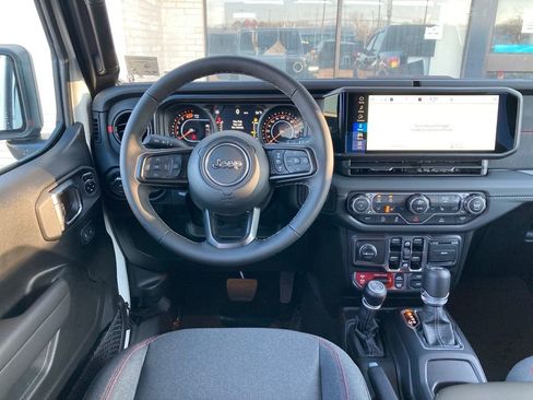 New 2025 Jeep Wrangler Rubicon image 13