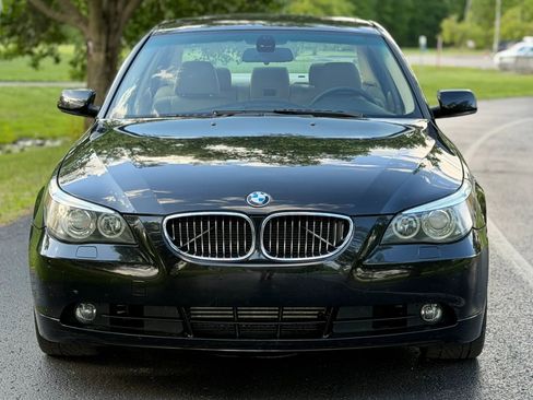 Used 2004 BMW 545i Sedan RWD image 2