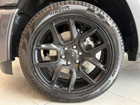 New 2026 RAM 1500 Laramie AWD/4WD image 11