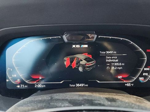 Used 2021 BMW X6 M w/ Competition Package image 31