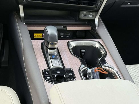 Used 2023 Lexus RX 350h image 19