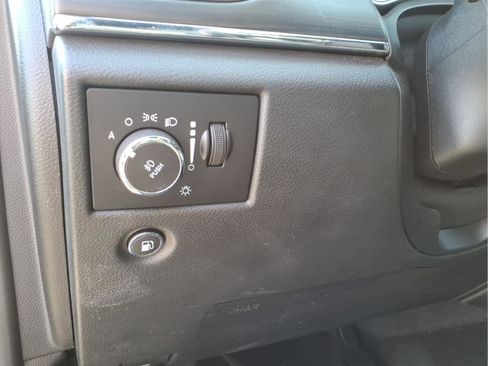 Used 2021 Jeep Grand Cherokee Limited AWD/4WD image 16