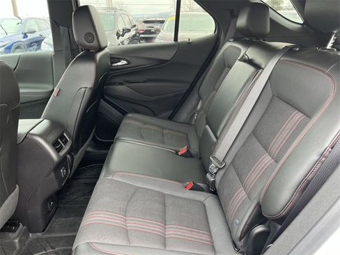 Certified 2024 Chevrolet Equinox RS image 24