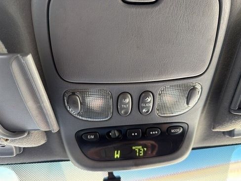 Used 2005 Toyota Tundra SR5 image 22