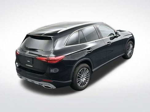Used 2024 Mercedes-Benz GLC 300 4MATIC image 21