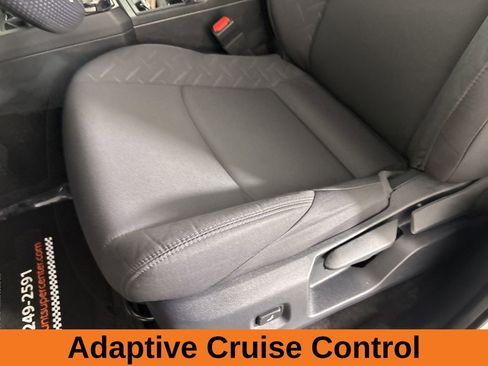 Used 2024 Toyota Tacoma SR w/ SR Upgrade Package AWD/4WD image 11