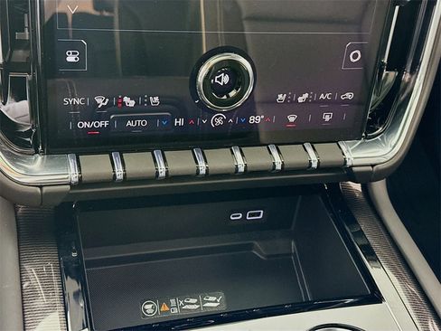 New 2026 GMC Yukon Elevation w/ Elevation Premium Package image 11