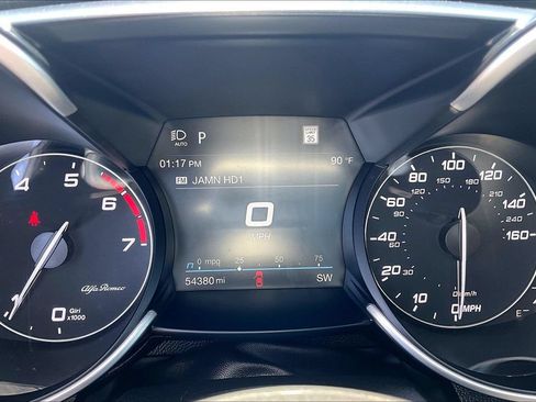 Used 2022 Alfa Romeo Giulia Ti w/ Active Assist Plus Package RWD image 15