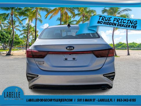 Used 2021 Kia Forte LXS FWD image 5