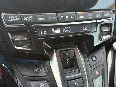 Used 2022 Honda Odyssey Touring image 20