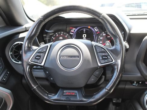 Used 2019 Chevrolet Camaro SS RWD image 17