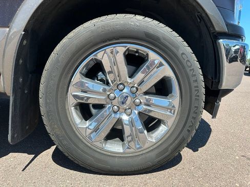 Used 2018 Ford F150 Lariat w/ Equipment Group 502A Luxury AWD/4WD image 38