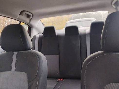 Used 2023 Nissan Sentra SV image 8