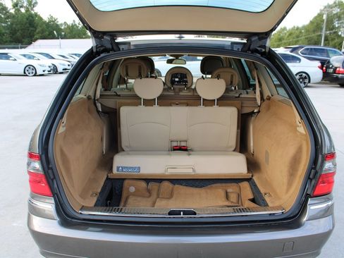 Used 2008 Mercedes-Benz E 350 4MATIC Wagon image 29