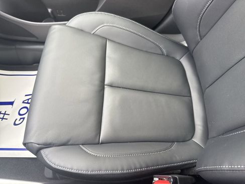 New 2025 Mitsubishi Eclipse Cross SEL image 40