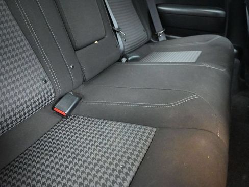 Used 2022 Dodge Challenger SXT RWD image 20