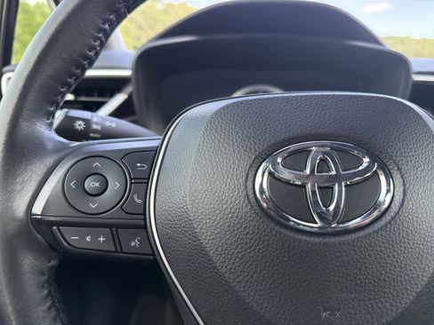 Used 2022 Toyota Corolla SE FWD image 10