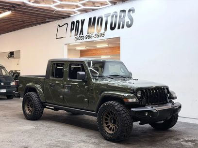 Used 2021 Jeep Gladiator Sport