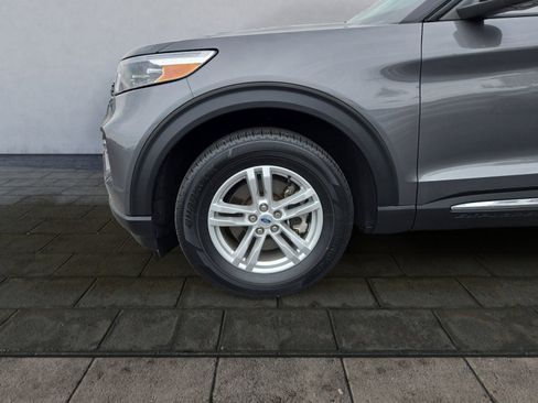 Certified 2023 Ford Explorer XLT w/ Equipment Group 202A AWD/4WD image 26
