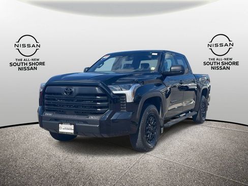 Used 2025 Toyota Tundra SR5 AWD/4WD image 4