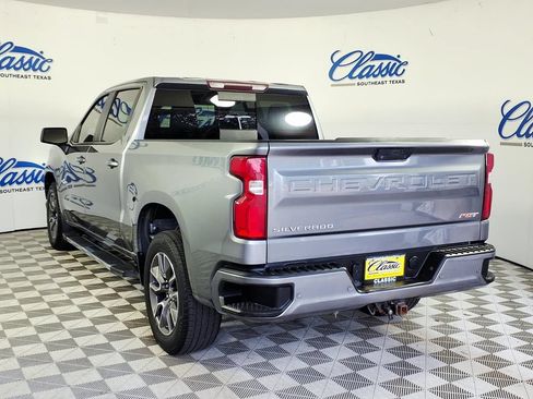 Used 2022 Chevrolet Silverado 1500 RST w/ Convenience Package II RWD image 2