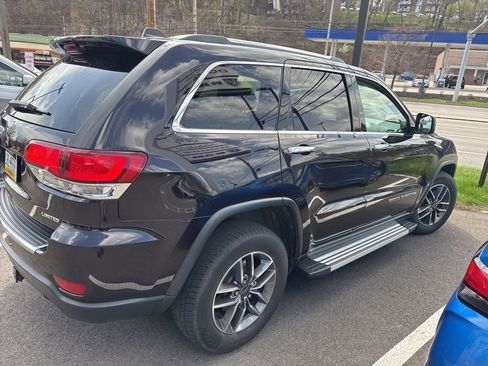 Used 2020 Jeep Grand Cherokee Limited image 2