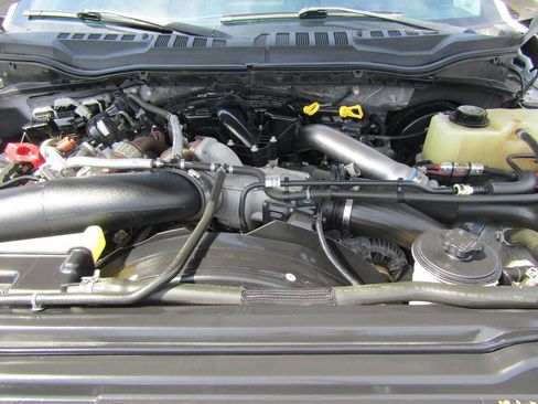 Used 2019 Ford F250 XLT w/ XLT Value Package image 20