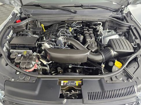 Used 2024 Dodge Durango GT image 9
