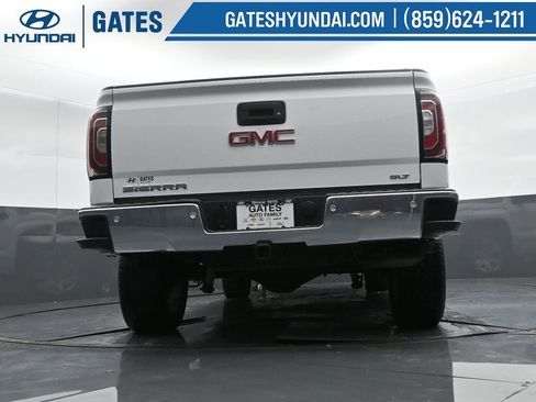 Used 2018 GMC Sierra 1500 SLT image 52