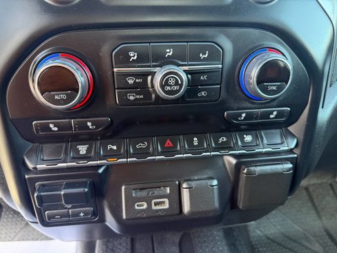Used 2022 Chevrolet Silverado 2500 LTZ w/ Safety Package AWD/4WD image 23