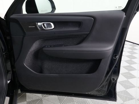 Used 2023 Volvo XC40 Recharge Ultimate w/ Protection Package Premier AWD/4WD image 21