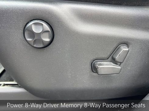 Used 2023 Dodge Durango R/T image 30