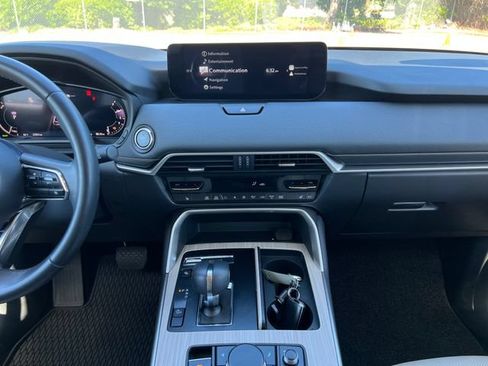 Used 2024 MAZDA CX-90 Plug-In Hybrid w/ Preferred AWD/4WD image 22
