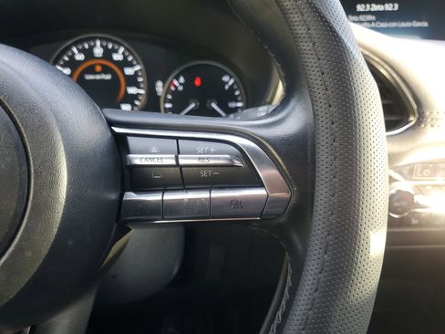 Used 2023 MAZDA MAZDA3 s image 22