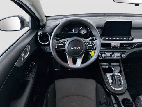 Used 2023 Kia Forte LXS w/ LXS Technology Package FWD image 20